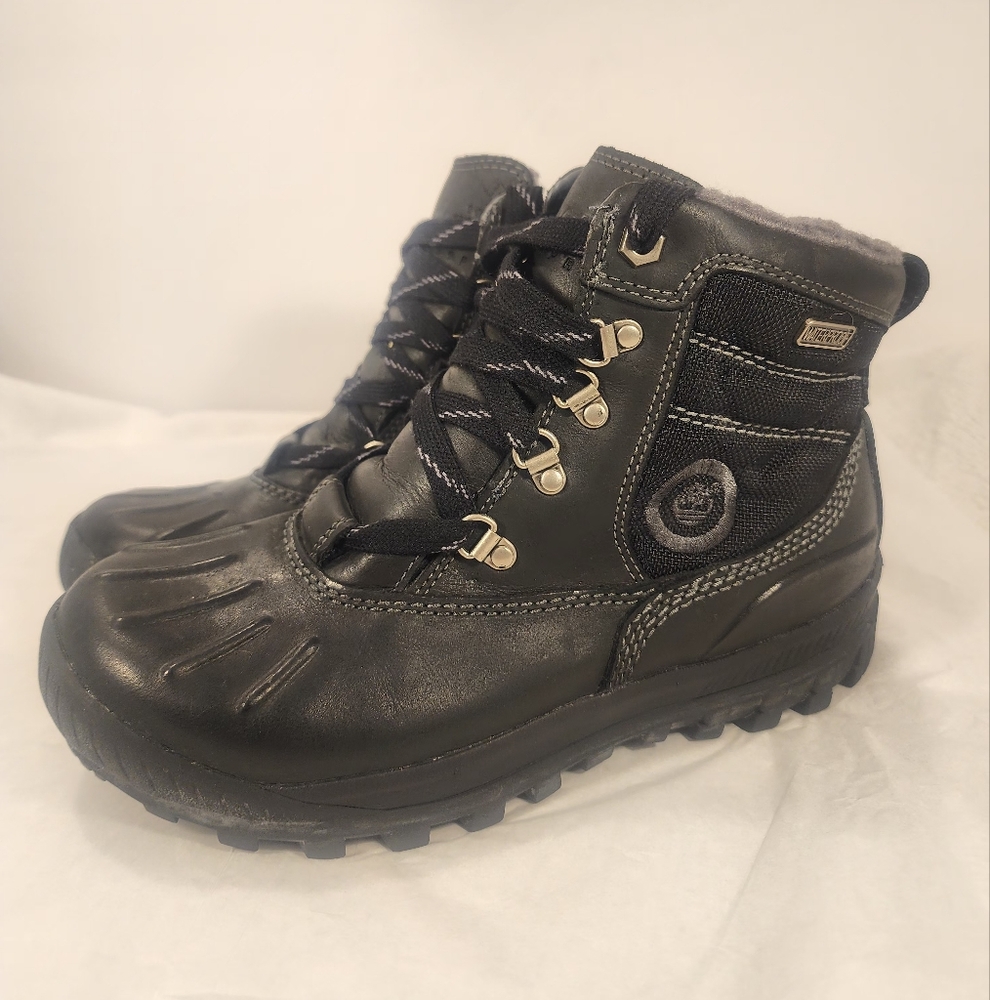 Timberland Women's Black Earthkeepers Mount Holly Duck Waterproof Boot Size 7